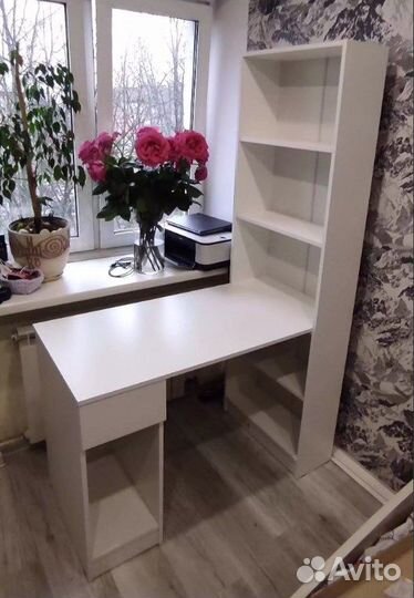 Стол со стеллажом Лайт белый