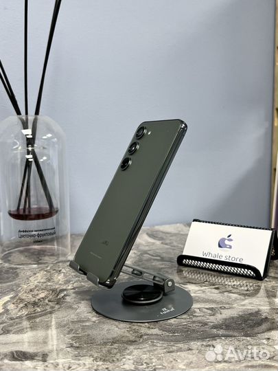 Samsung Galaxy S23, 8/256 ГБ