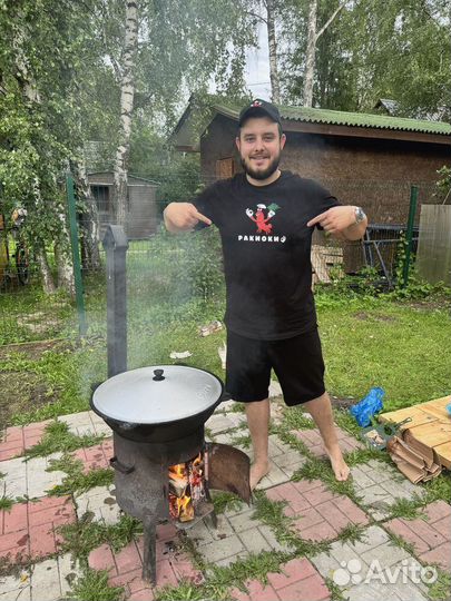 Раки живые и вареные в наличии