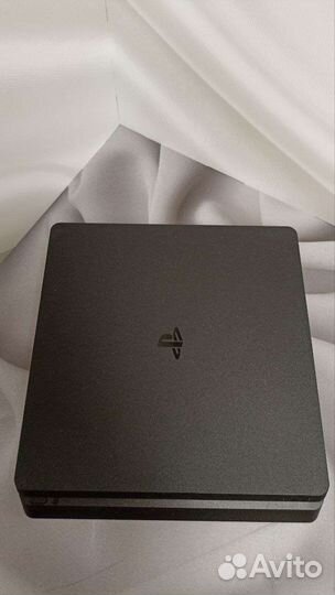 Sony PS4 slim 1tb отличное состояние