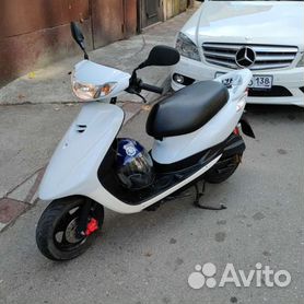 Yamaha Jog 50 R  Scooter Usada Preço € 1.400,00 - P36246 Motocastelo -  Andar de Moto