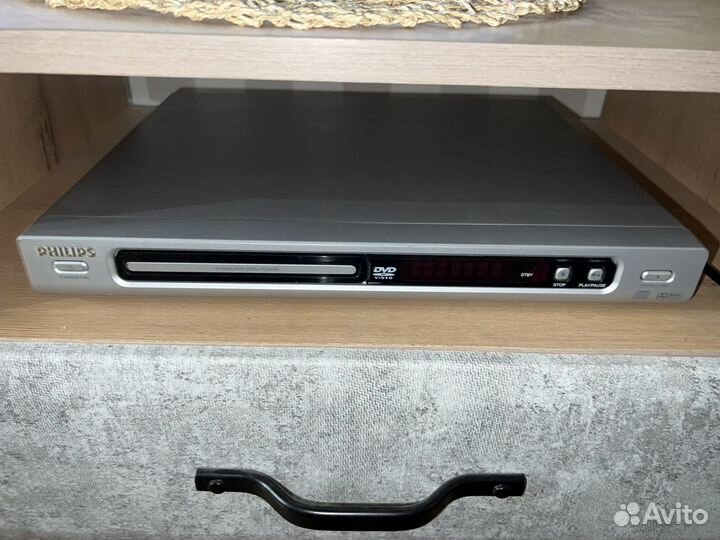 DVD плеер philips