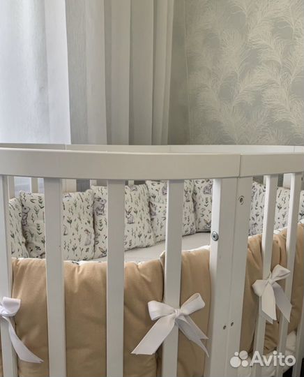Бортики в кроватку новые