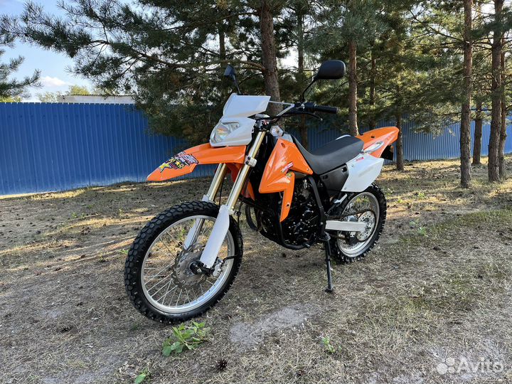 Stels 400 Enduro