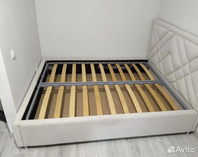 Кровать Новая ткань на выбор