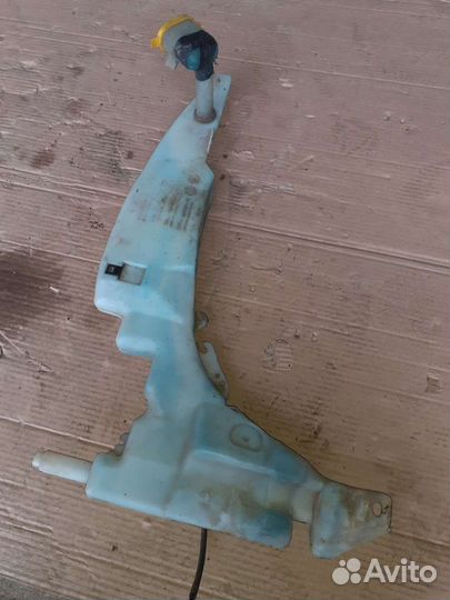 Бачок стеклоомывателя Форд Фокус 1