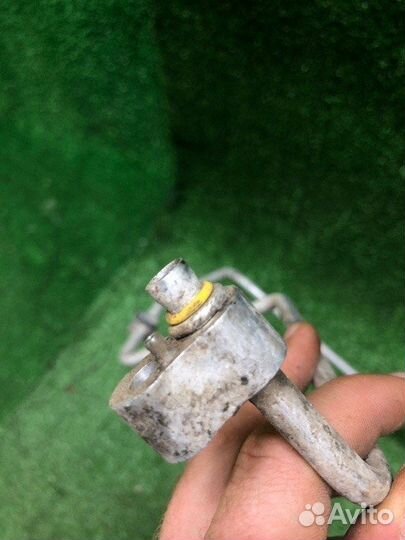 Шланг кондиционера, трубка Mitsubishi Carisma DA1A