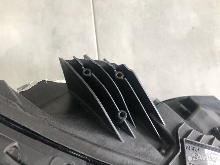 Фара правая Mercedes-Benz CLA W117 / цла