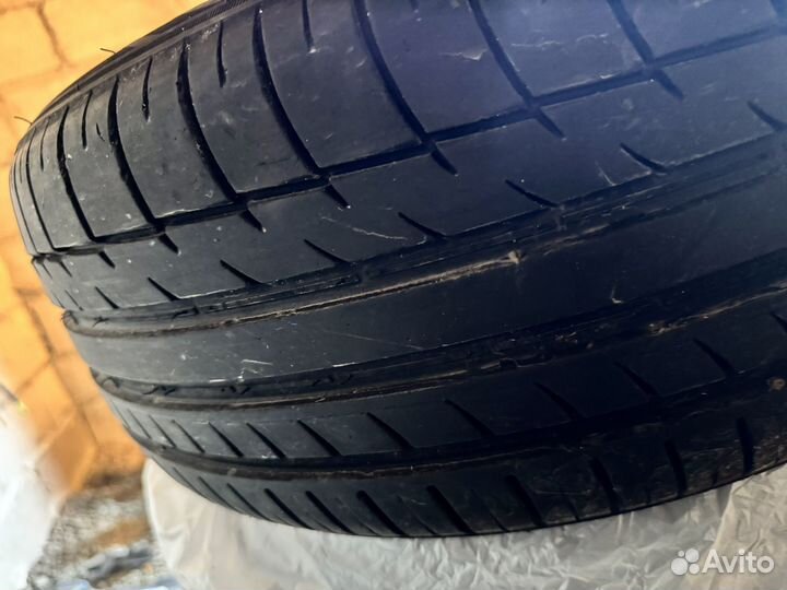 Bridgestone 613V 205/50 R17