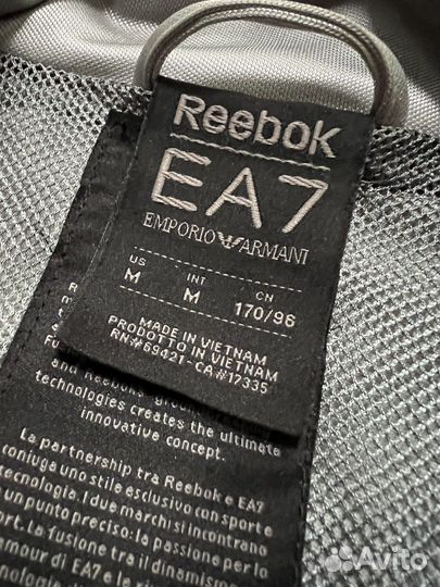 Спортивный костюм emporio armani reebok