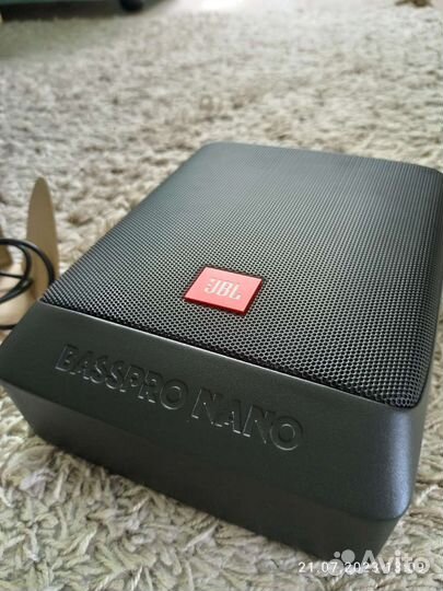 Сабвуфер JBL BassPro Nano