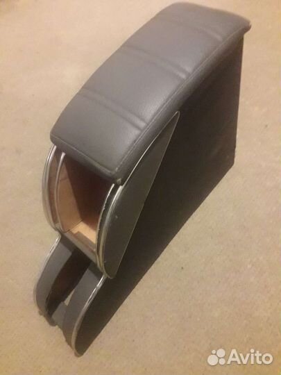 Подлокотник ваз 2108/2109
