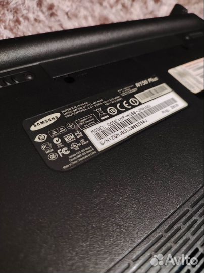 Нетбук Samsung N150 Plus