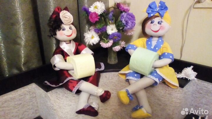 Кукла - держатель туалетной бумаги