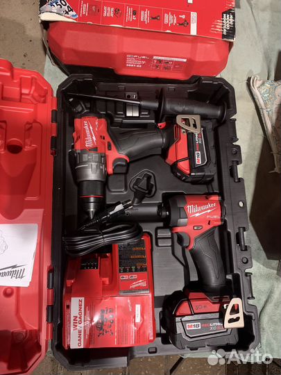 Milwaukee 3697-22