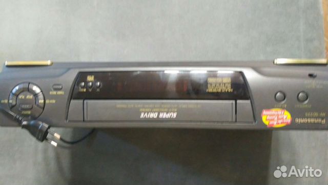 Видеомагнитофон panasonic