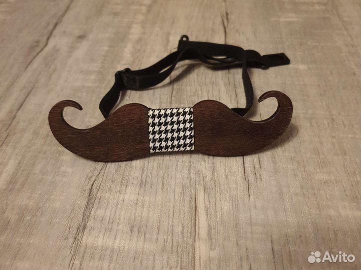 Галстук бабочка