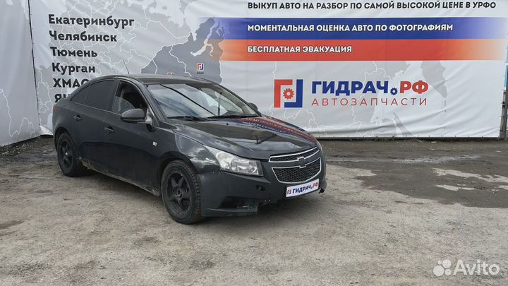 Рычаг передний правый Chevrolet Cruze 13463245