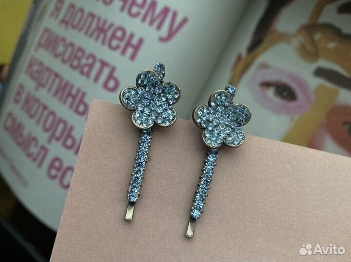 Заколки невидимки с камнями