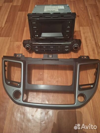 Магнитола оригинальная с hyundai tucson с рамкой