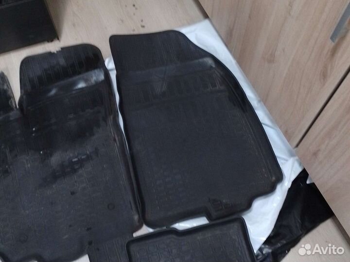 Коврики в салон, комплект на Chevrolet Aveo t300
