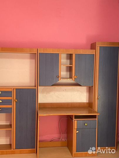 Детский мебельный гарнитур
