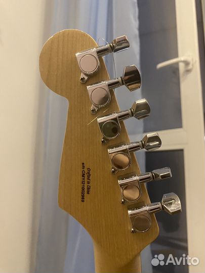 Электрогитара fender squier stratocaster