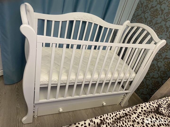 Детская кроватка Гандылян