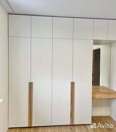 Шкаф стена Встроенный шкаф в кабинет