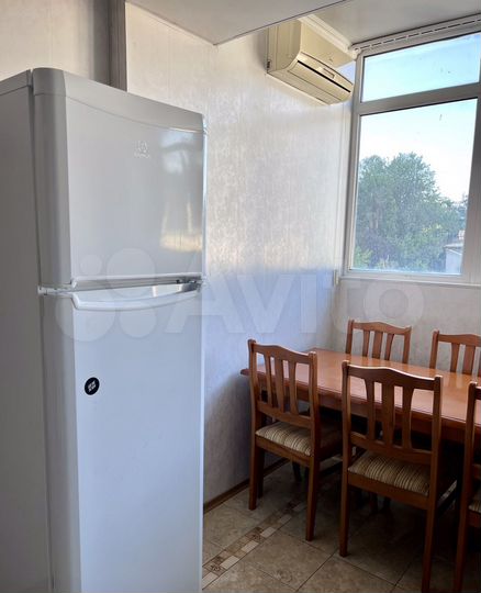 3-к. квартира, 91 м², 3/10 эт.