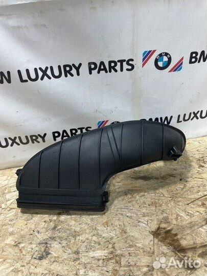Патрубок воздушного фильтра Bmw X5 E70 N57D30 2012