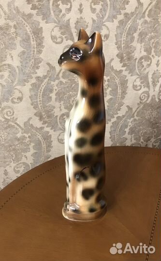 Статуэтка фигурка-копилка кошка