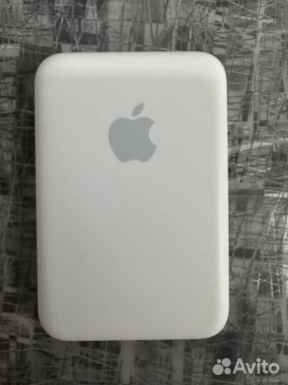 Внешний аккумулятор Apple MagSafe Battery Pack