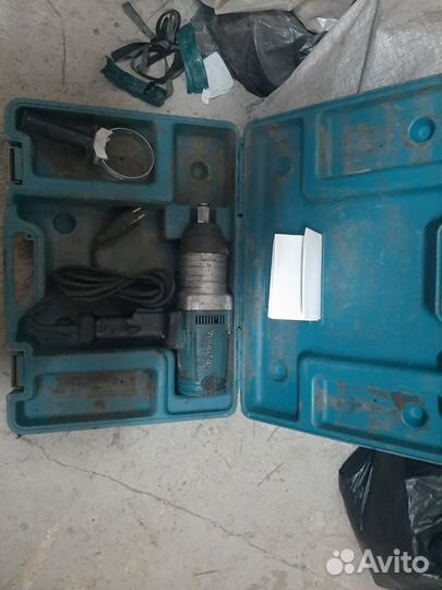 Гайковерт электрический ударный makita