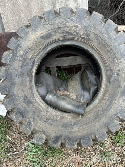 Продам шины для фронтального погрузчика