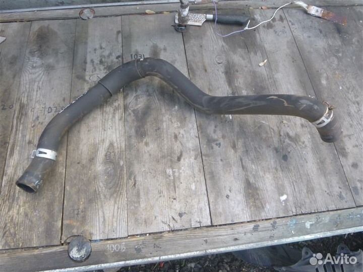 Патрубок радиатора Mitsubishi Pajero V83W 6G72