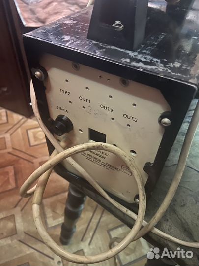 Зарядное устройство для авто 20А 12v