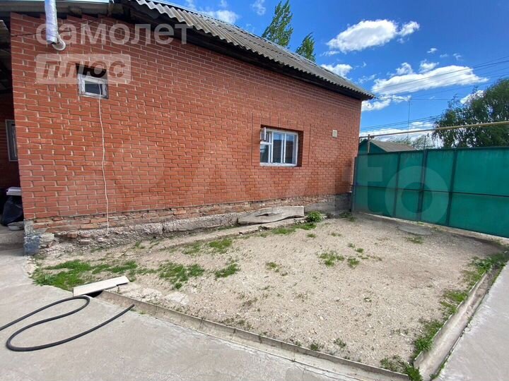 2-к. квартира, 30 м², 1/1 эт.