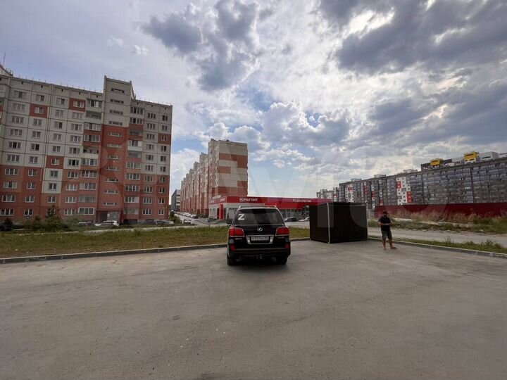Торговый павильон с арендаторами, 267.5 м²