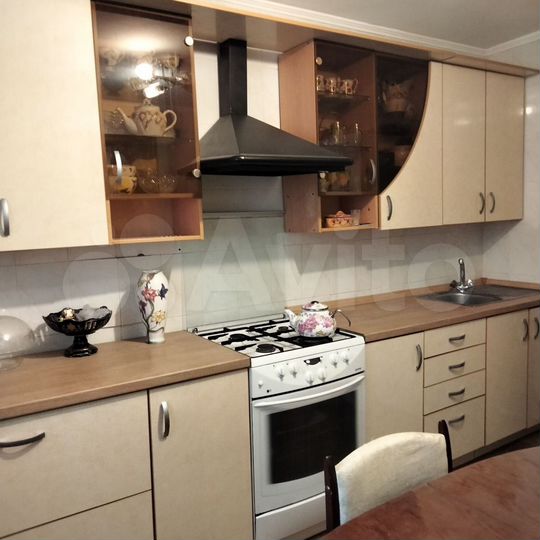 3-к. квартира, 65 м², 9/10 эт.