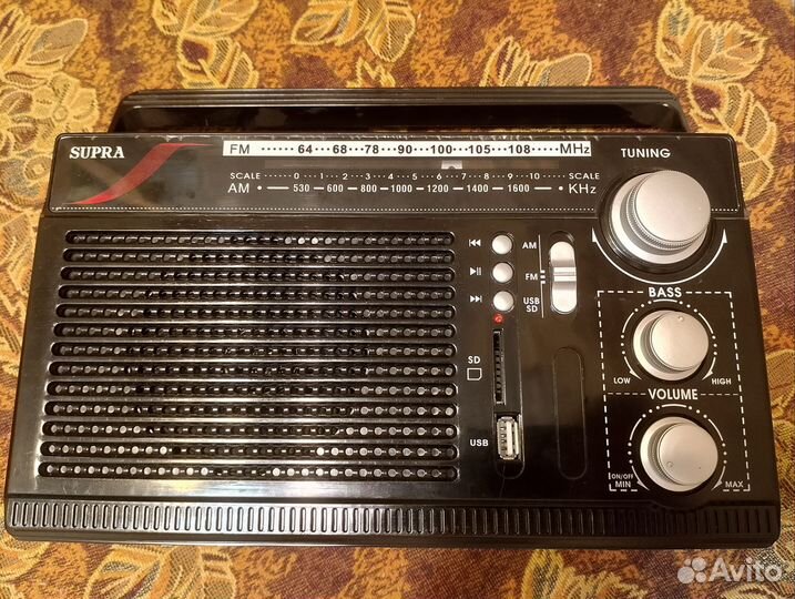 FM\AM Радиоприемник Supra c USB\SD Плеером