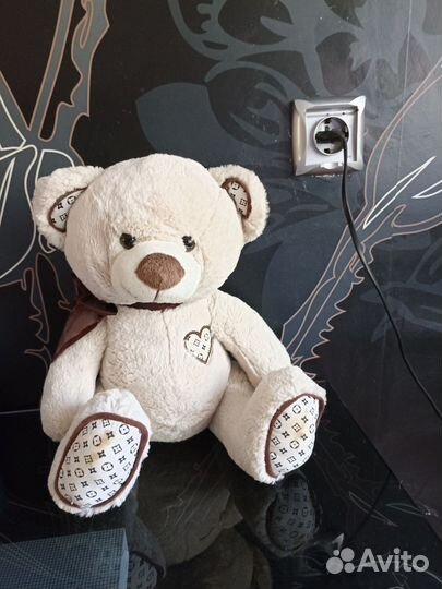 Плюшевый мишка