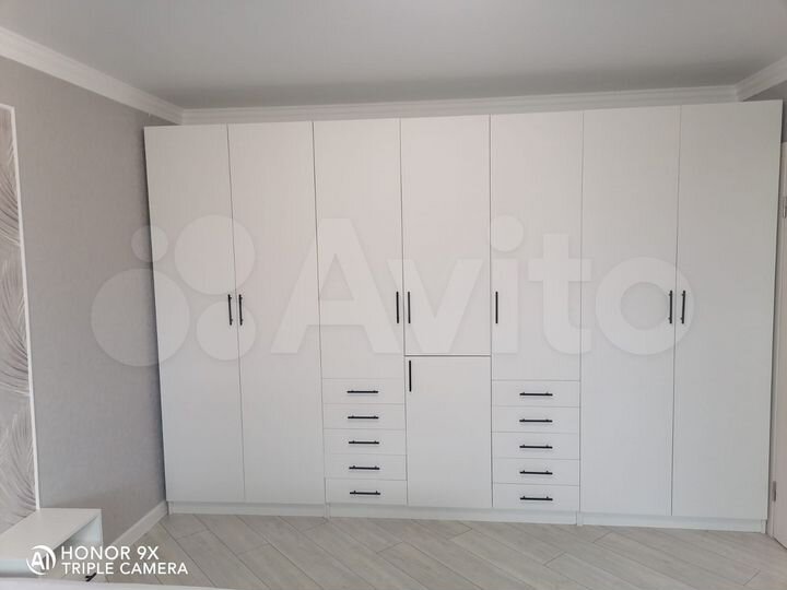 4-к. квартира, 96 м², 8/9 эт.