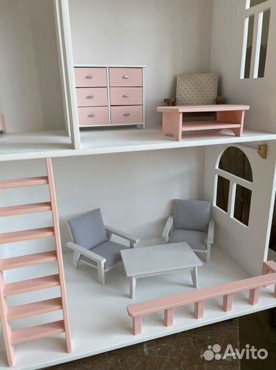 Кукольный домик