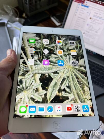 Apple iPad mini 2 retina. LTE