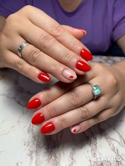 Маникюр и наращивание ногтей