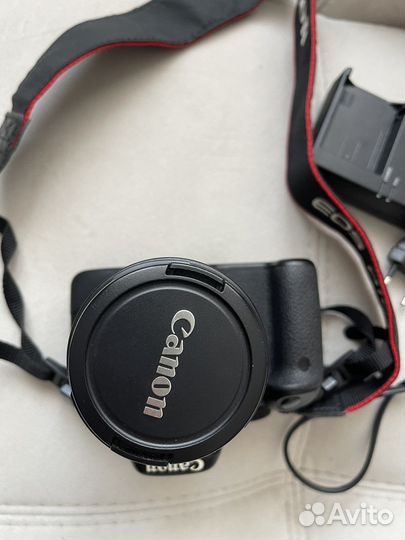 Зеркальный фотоаппарат canon 550d + 2 обьектива