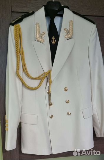 Парадная форма старшего помощника капитана