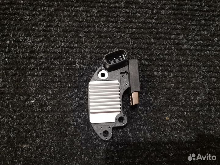 Регулятор генератора mobiletron VR-Y015