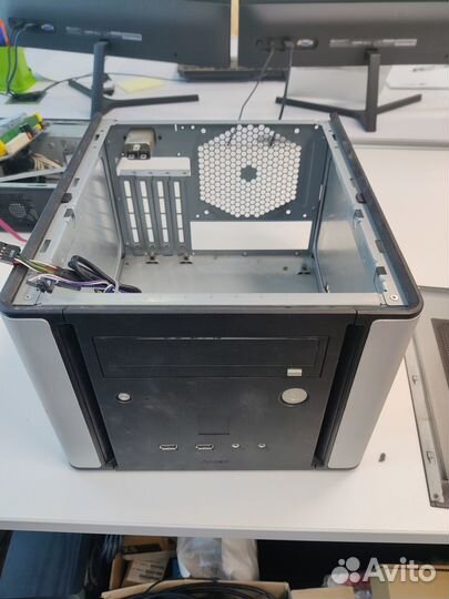 Продается корпус от пк